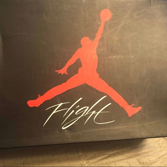 Jordan Royalty 4s - Picture 8 of 9